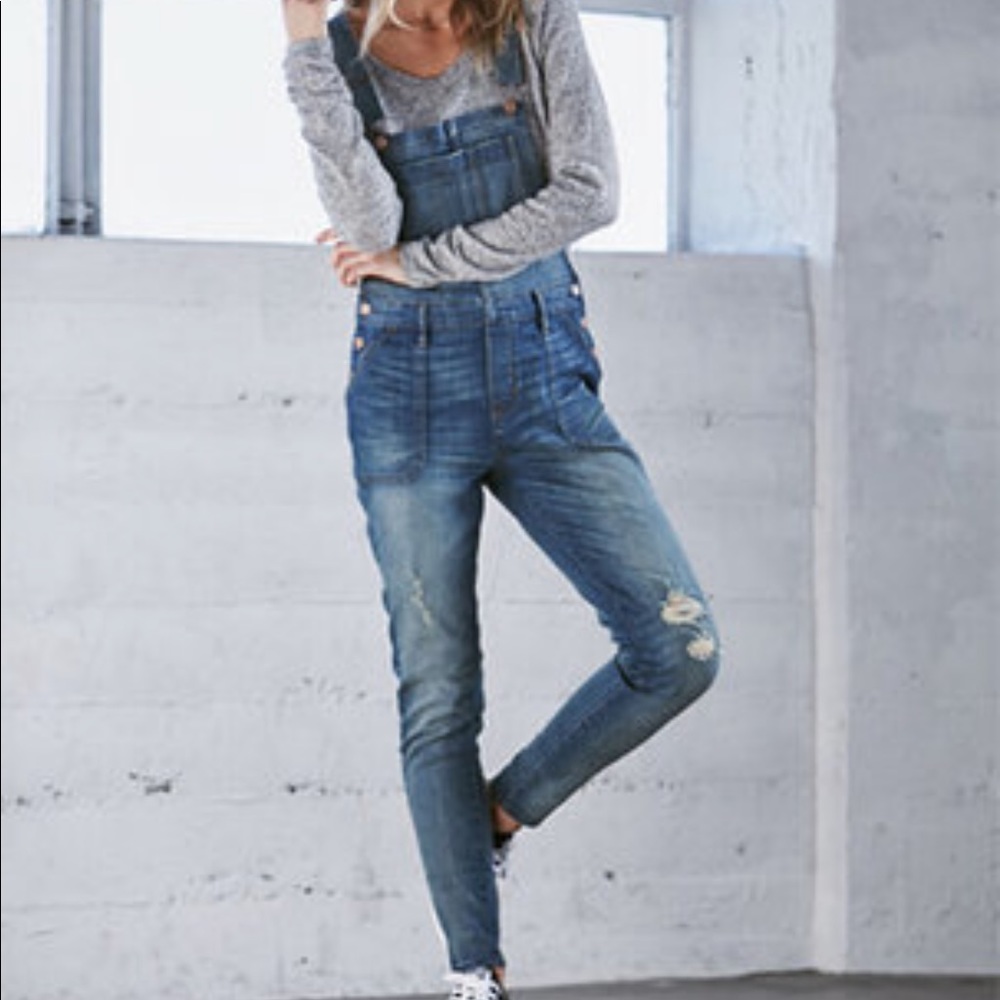 Bullhead denim overalls size xs